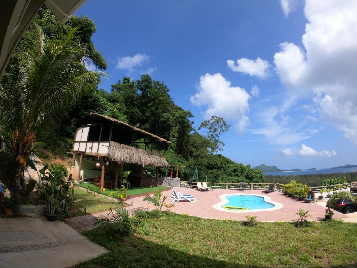 Auguste Holiday Residence Anse Etoile Esterno foto
