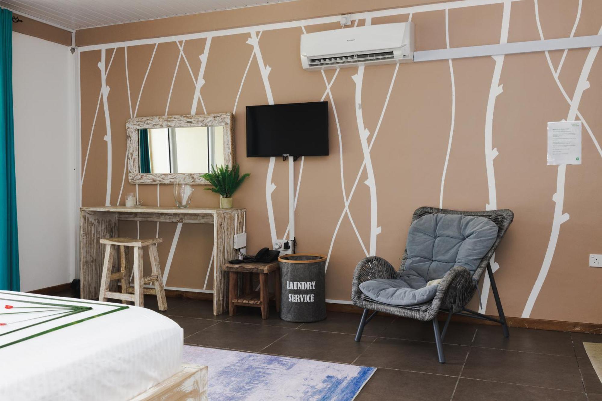 Auguste Holiday Residence Anse Etoile Esterno foto