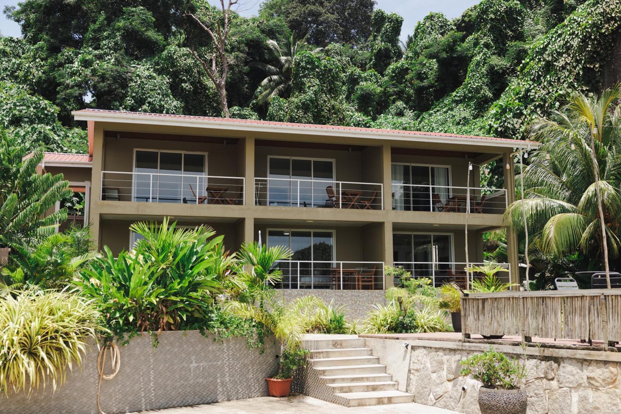 Auguste Holiday Residence Anse Etoile Esterno foto