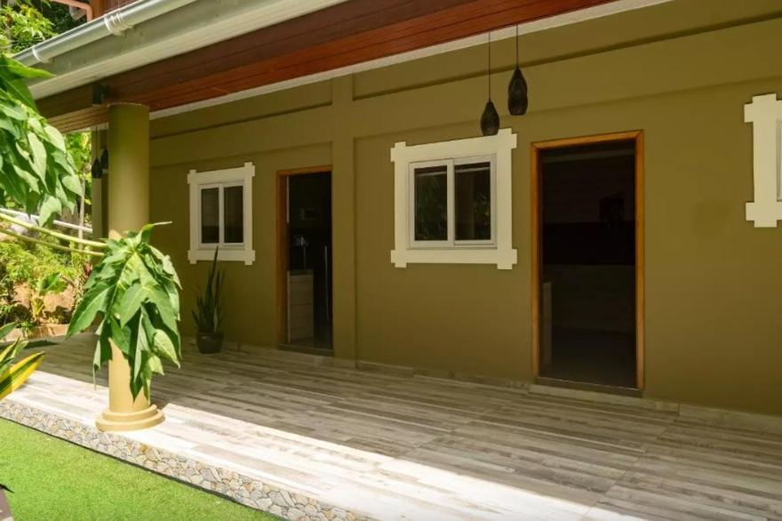 Auguste Holiday Residence Anse Etoile Esterno foto