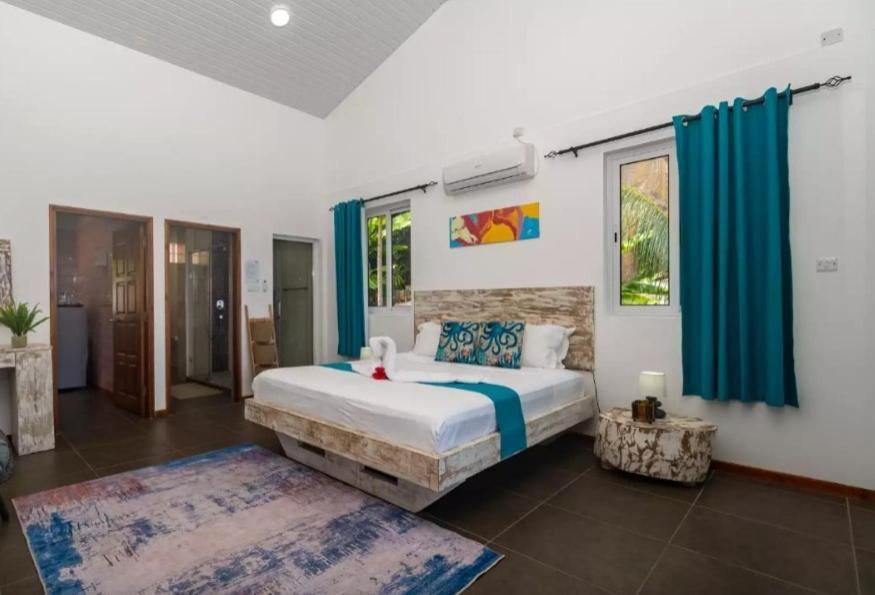 Auguste Holiday Residence Anse Etoile Esterno foto
