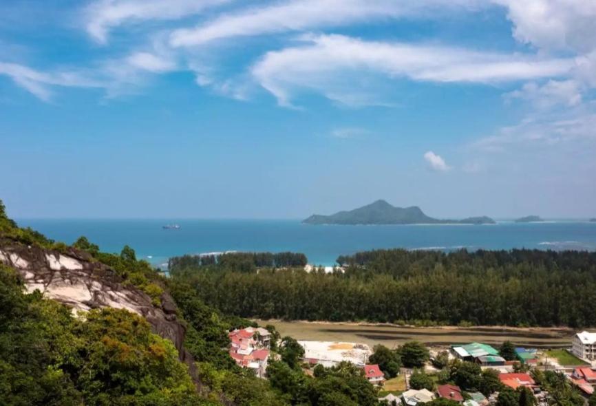Auguste Holiday Residence Anse Etoile Esterno foto